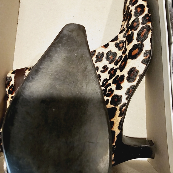 👢👢👢beautiful  new new new no tag just box 😍 - Picture 1 of 10